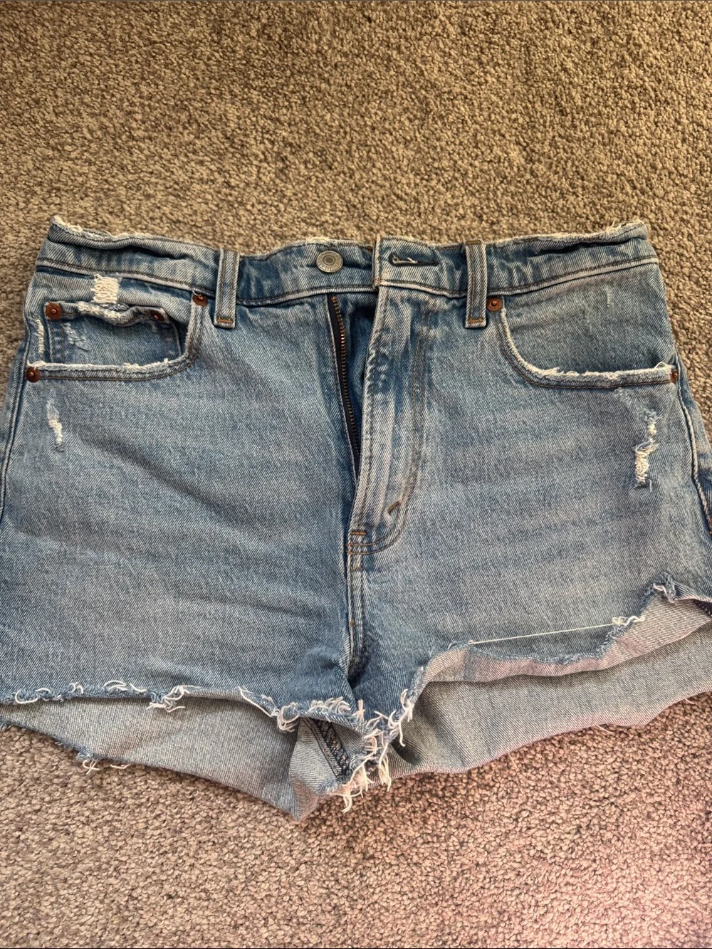 Abercrombie high waisted mom short 28/6